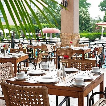 Alba Hotel 4*