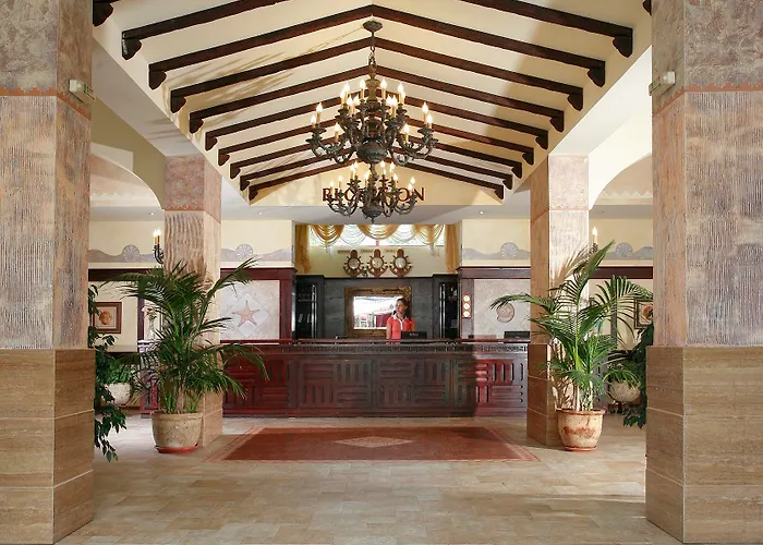 Alba Szálloda Napospart