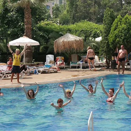 Alba 4* Napospart